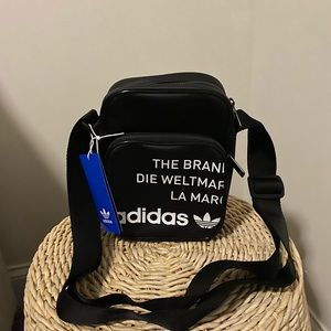 Adidas Vintage mini bag